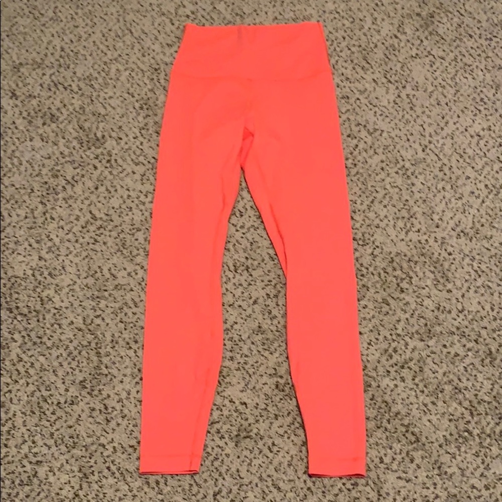 🎀 SOLD 🎀 Coral Align Lululemon Leggings